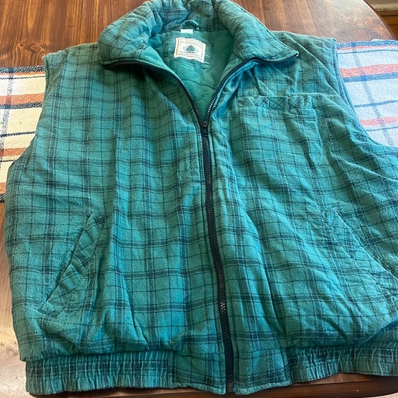 Vintage 90s NW territory quilted flannel vest - Picture 1 of 5